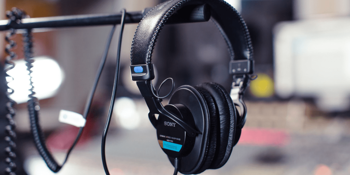 Best budget headphones for podcasting